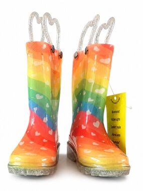 New NWT Western Chief Kids Rainbow Heart Light-Up Rain Boots NWT size 6